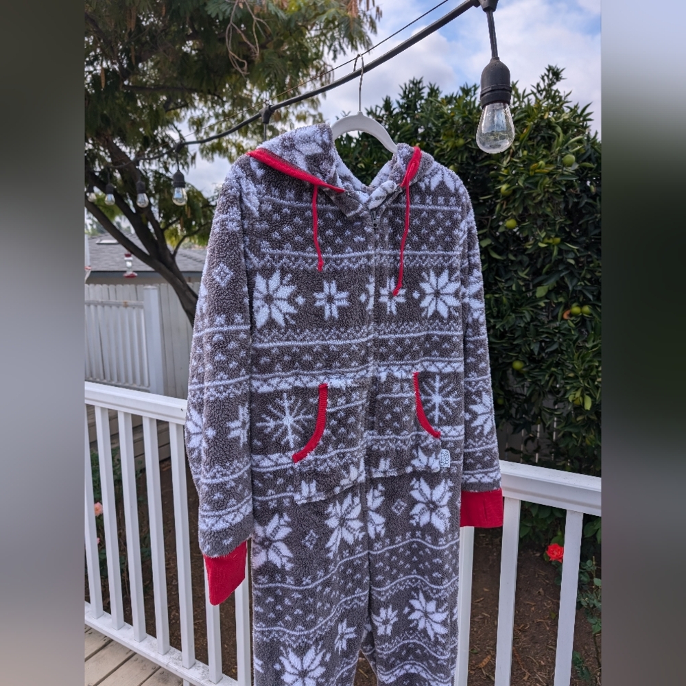 Hoodie Footie Pajamagram onesie women's size large